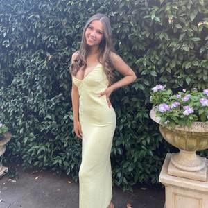 Meet your Posher, Charlotte